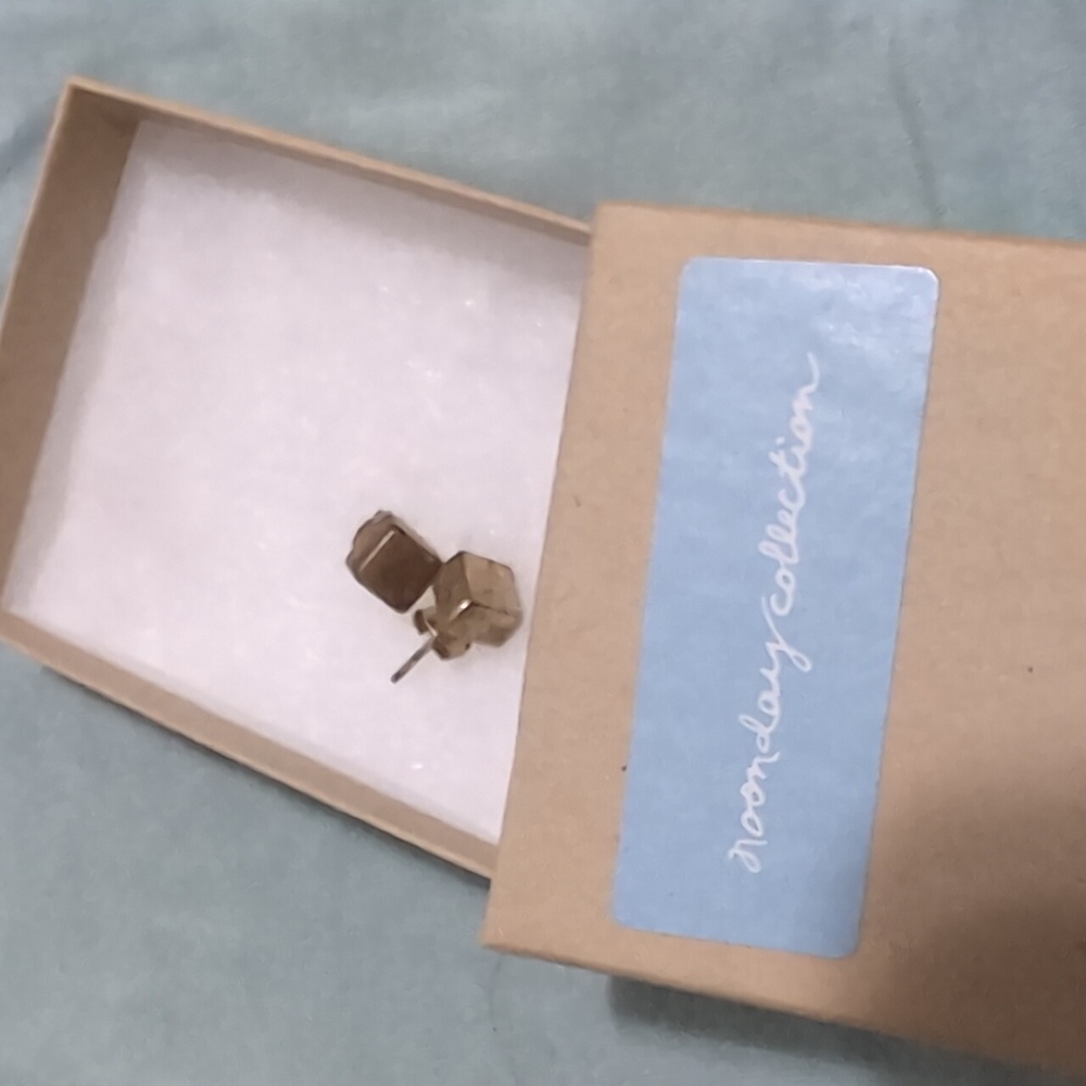 Noonday jewelry stud earrings